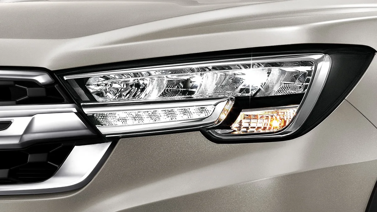ไฟหน้า LED